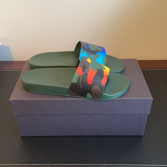 Brand New Valentino Garavani Slides main image 4